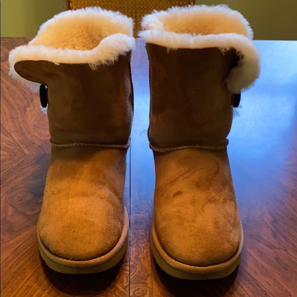 UGG Bailey Button Chestnut Boots